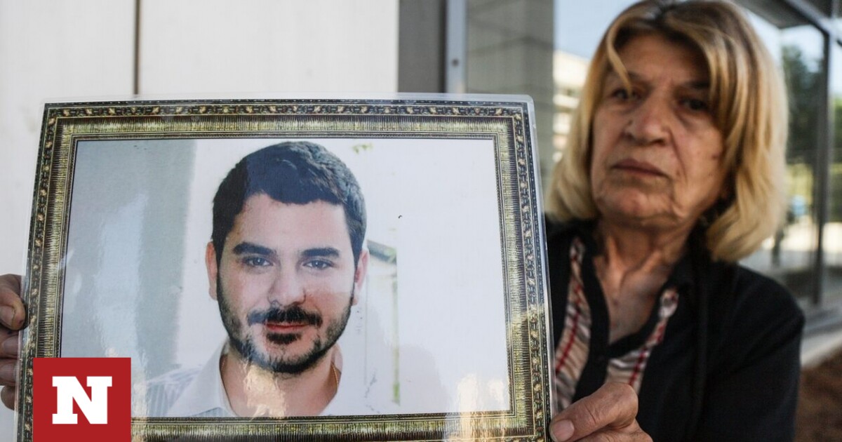 «Να βρεθεί ο,τι έχει απομείνει από το παιδί μου»: Συγκλονίζει η μητέρα του Μάριου Παπαγεωργίου