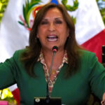 Περού: Η πρόεδρος Ντίνα Μπολουάρτε ανακαλεί τον πρεσβευτή της χώρας της στο Μεξικό