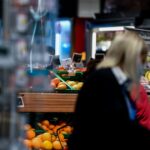 Σούπερ μάρκετ: Ψάχνουν προσφορές οι καταναλωτές - Αυξήθηκαν οι τιμές σε κρέατα και γαλακτοκομικά