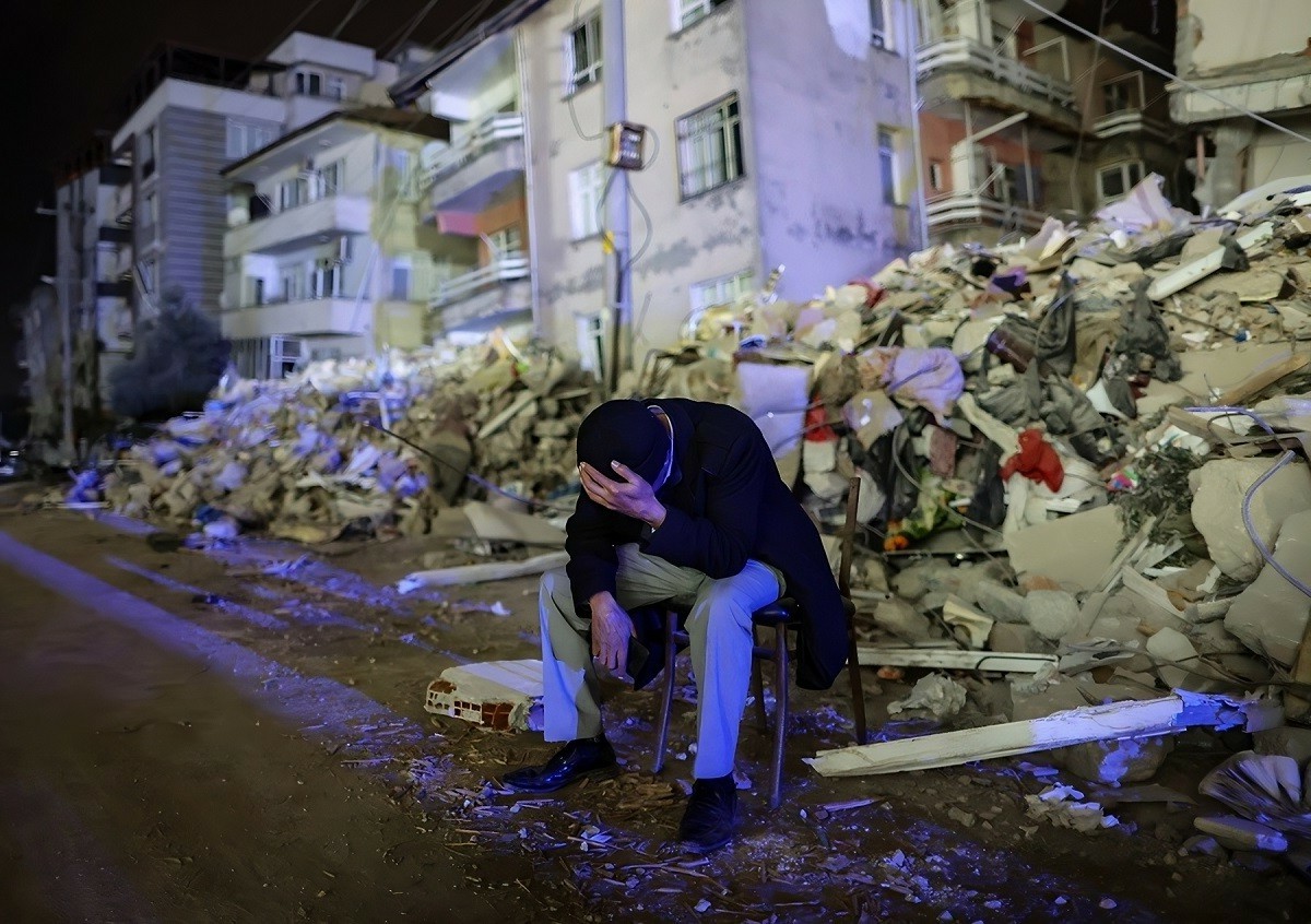 Τουρκία: Η στιγμή των σεισμών στο Χατάι – Νεκροί και τραυματίες από τα νέα χτυπήματα του Εγκέλαδου (videos)