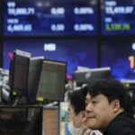 Bloomberg: Πώς οδηγηθήκαμε στη νέα τραπεζική κρίση