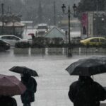 Έκτακτο Δελτίο Καιρού: Επιδείνωση από αύριο με βροχές, καταιγίδες και θυελλώδεις ανέμους