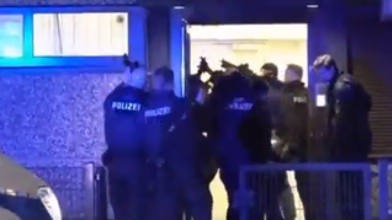 Γερμανία: Πυροβολισμοί στο Αμβούργο - Μεταξύ των επτά νεκρών πιθανόν ο δράστης, λέει η αστυνομία - Δείτε βίντεο