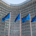 Ευρωπαϊκό Ταμείο Χρηματοπιστωτικής Σταθερότητας (EFSF): Eνέκρινε την όγδοη μείωση του περιθωρίου επιτοκίου για την Ελλάδα αξίας 122,5 εκατ. ευρώ