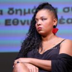 Η Idra Kayne έκλεισε το καπάκι στον νέο ρατσιστικό βόθρο του Βασίλη Τσιάρτα