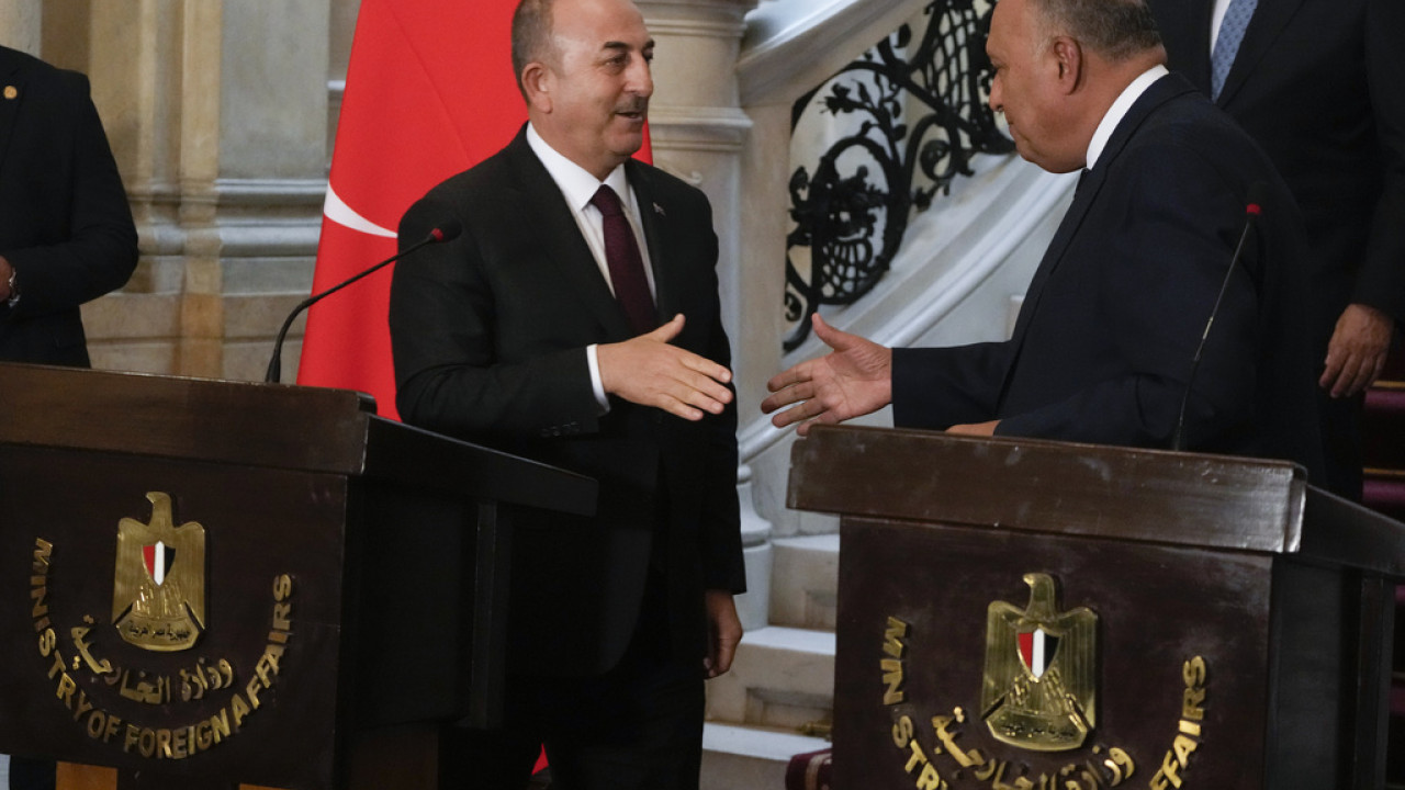 Η Τουρκία προσπαθεί να προσεγγίσει την Αίγυπτο: Το Κάιρο θέτει «σκληρούς όρους»