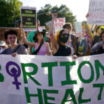 ΗΠΑ: Πέντε γυναίκες από το Τέξας προσφεύγουν στα δικαστήρια επειδή οι γιατροί αρνήθηκαν να τους κάνουν άμβλωση