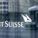 Μάχη με τον χρόνο και πυρετώδεις διεργασίες για τη σωτηρία της Credit Suisse