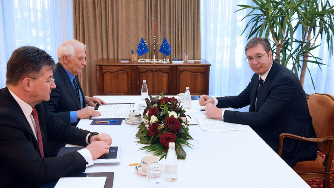 Πρόοδος για την εξομάλυνση των σχέσεων Βελιγραδίου-Πρίστινας