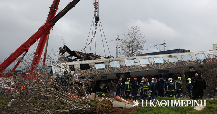 Σακελλαροπούλου για σύγκρουση τρένων στα Τέμπη: Βρισκόμαστε μπροστά σε μια αδιανόητη τραγωδία