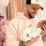 Στέλιος Λεγάκης: Οι νέες φωτογραφίες με τη νεογέννητη κόρη του και η αποκάλυψη για το όνομα