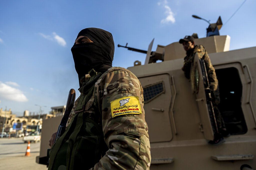 Συρία: Εννέα μαχητές των SDF σκοτώθηκαν σε συντριβή δύο ελικοπτέρων στο Ιρακινό Κουρδιστάν