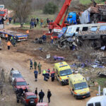 Σύγκρουση τρένων στα Τέμπη: Αντιμέτωποι με κακουργήματα ενδέχεται να βρεθούν οι εμπλεκόμενοι στο πολύνεκρο δυστύχημα