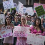 Τέξας: Άνδρας μήνυσε τρεις γυναίκες με την κατηγορία ότι βοήθησαν την πρώην σύντροφό του να κάνει άμβλωση
