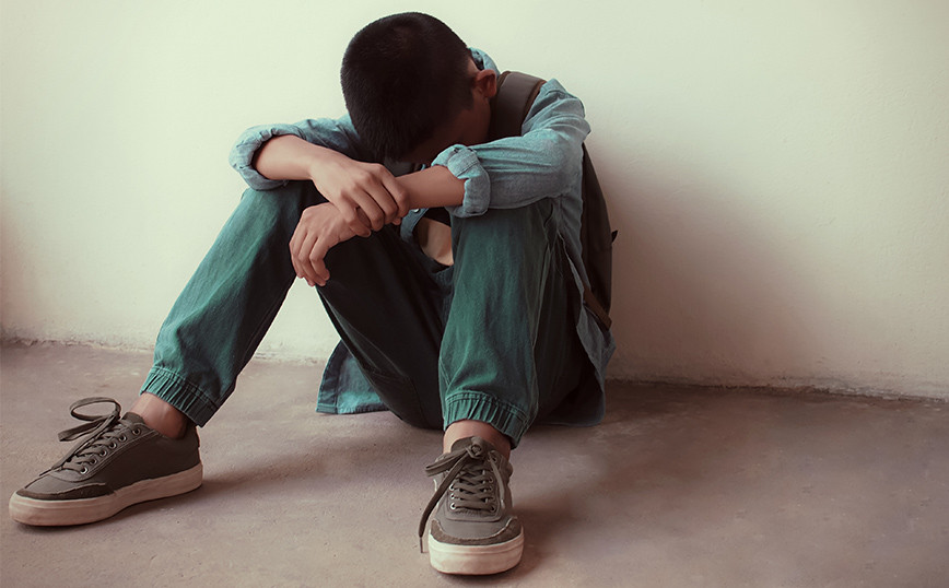 Τα πρώτα λόγια του 15χρονου που κατήγγειλε για βιασμό τον 66χρονο λυράρη – «Νιώθω λυτρωμένος»