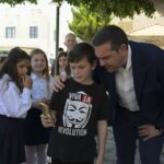 Τσίπρας: «Το just go zero της μικρής Τήλου είναι ένα έμπρακτο δείγμα της πατρίδας που μας αξίζει»