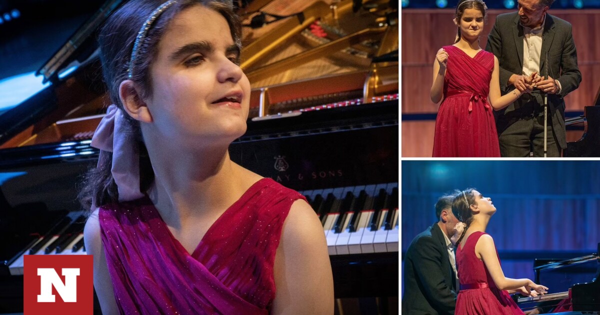 Τυφλή έφηβη με αυτισμό που παίζει εκπληκτικό πιάνο – Θριάμβευσε σε διαγωνισμό ταλέντων στη Βρετανία