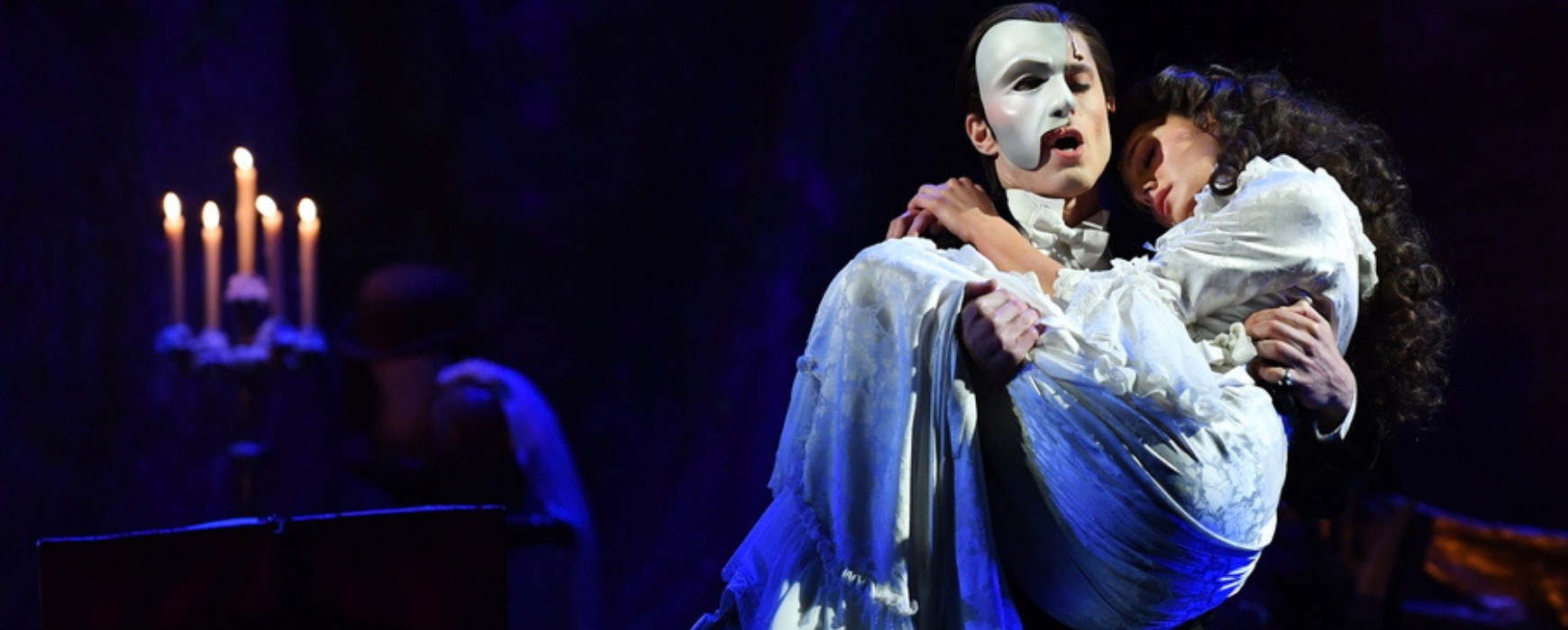 The Phantom of the Opera: Αυλαία μετά από 35 χρόνια θριάμβου στο Broadway (Photos/Videos)