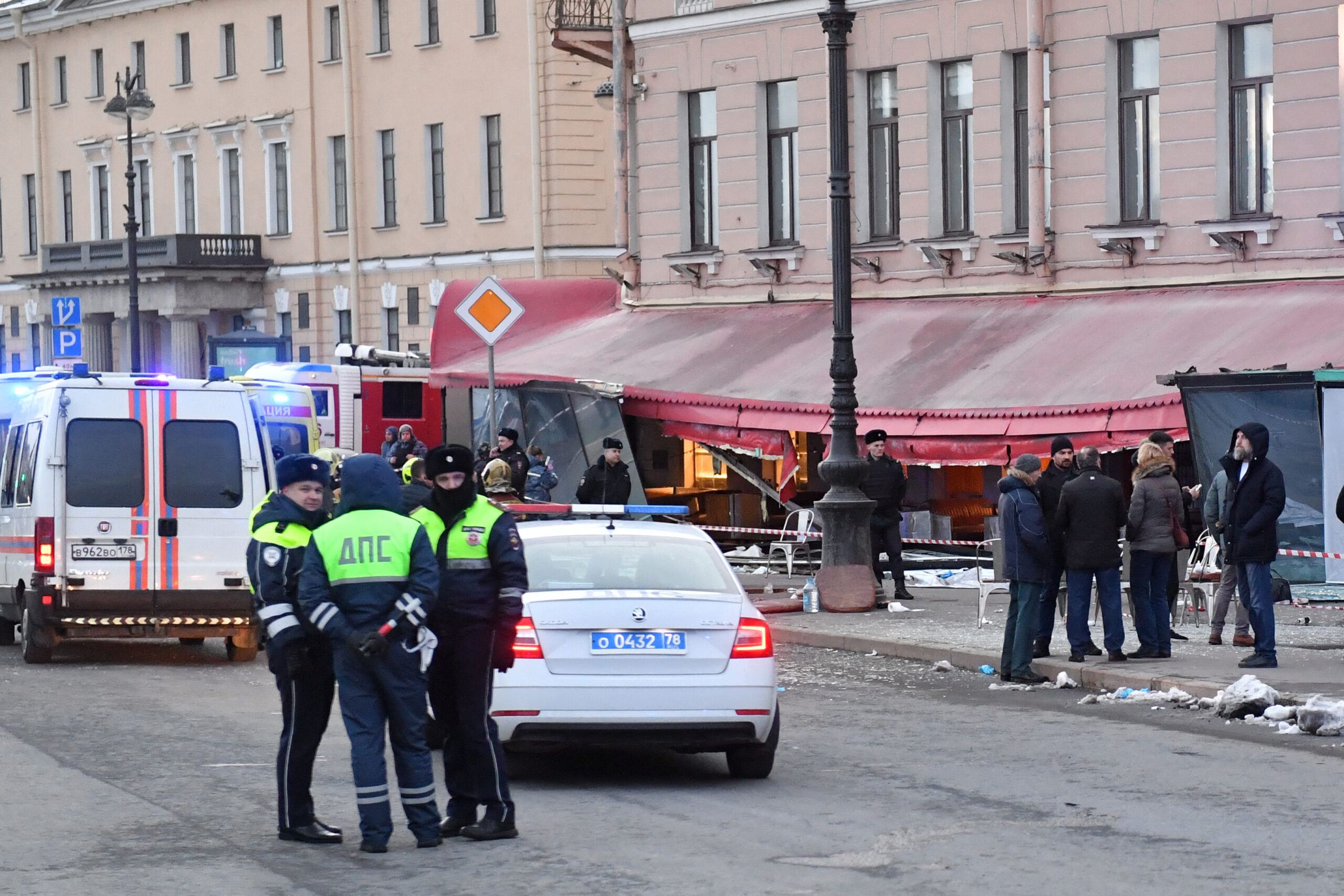 Αγία Πετρούπολη: 32 οι τραυματίες από την έκρηξη που σκότωσε γνωστό στρατιωτικό μπλόγκερ