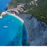 Αυτές είναι οι καλύτερες παραλίες στην Ελλάδα σύμφωνα με την Γαλλική Vogue -Πού θα πάνε οι εκδρομείς την Πρωτομαγιά