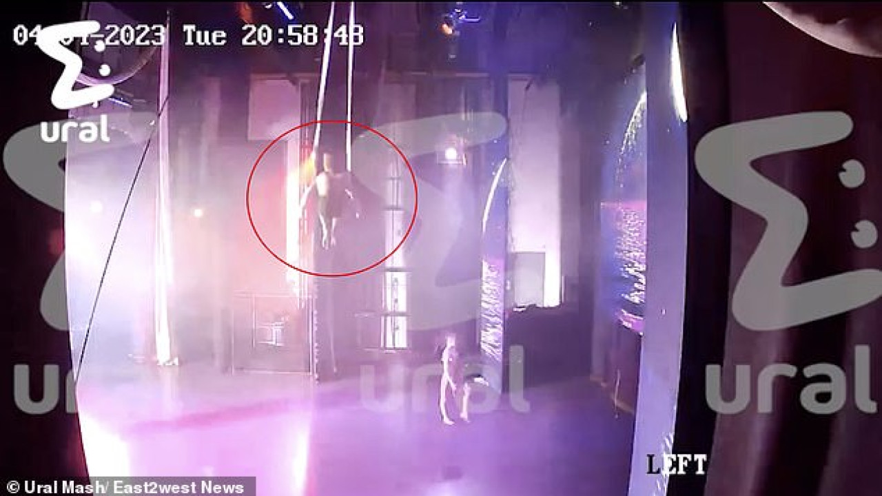 Βίντεο- σοκ: 14χρονος ακροβάτης πέφτει από μεγάλο ύψος στη διάρκεια παράστασης