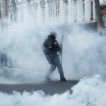 Γαλλία: Μπήκε στο αστυνομικό τμήμα και βγήκε ένοπλος και ένστολος