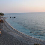 «Εξαφανίστηκε» δημοφιλής παραλία της Λάρισας (Φωτογραφία)
