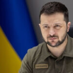 Ζελένσκι: «Όλοι» οι ρώσοι στρατιωτικοί ευθύνονται για εγκλήματα πολέμου