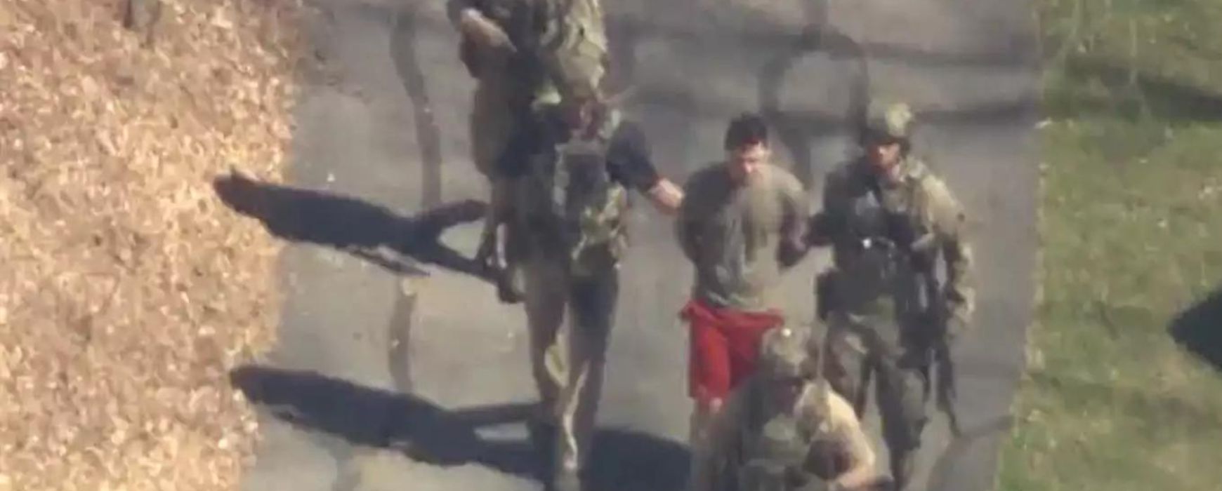 ΗΠΑ: Συνελήφθη από το FBI ο 21χρονος Εθνοφρουρός για τη διαρροή απόρρητων εγγράφων του Πενταγώνου (Video)