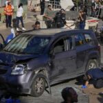 Ισραήλ: Αυτοκίνητο έπεσε πάνω σε πλήθος με τρεις τραυματίες - Σκληρές εικόνες