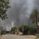 Μαίνονται οι μάχες στο Σουδάν