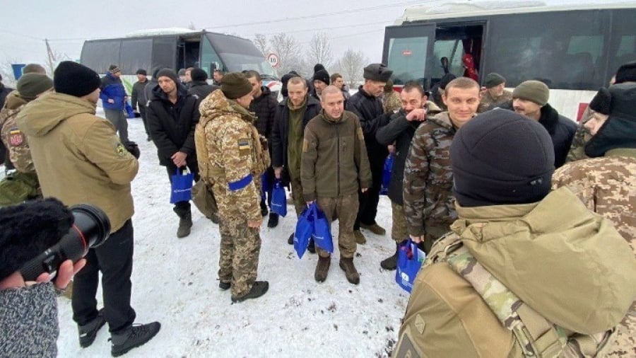 Μόσχα: Τους παρακολουθούν με κάμερες για να μην αποφύγουν τον στρατό