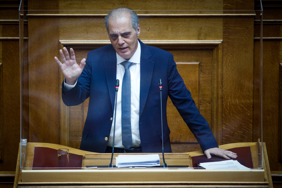 Νέα «βόμβα» Μυλωνάκη κατά Βελόπουλου: «Δίναμε στην Ελληνική Λύση 500 ευρώ &quot;μαύρα&quot; κάθε μήνα»