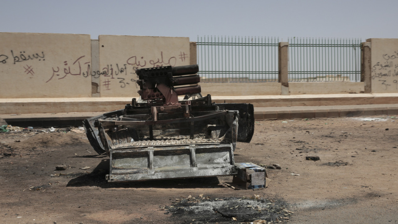 Ο πρεσβευτής της Αιγύπτου στο Χαρτούμ διέψευσε ότι ο αναπληρωτής στρατιωτικός ακόλουθος σκοτώθηκε στο Σουδάν