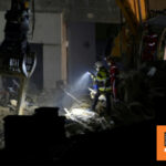 Οι αρχές της Μασσαλίας εντοπίζουν δύο πτώματα κάτω από τα συντρίμμια της πολυκατοικίας που κατέρρευσε