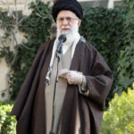 «Ούτε ένας Αμερικανός στρατιώτης σε ιρακινό έδαφος», διαμηνύει ο Ιρανός ανώτατος ηγέτης στον Ιρακινό πρόεδρο