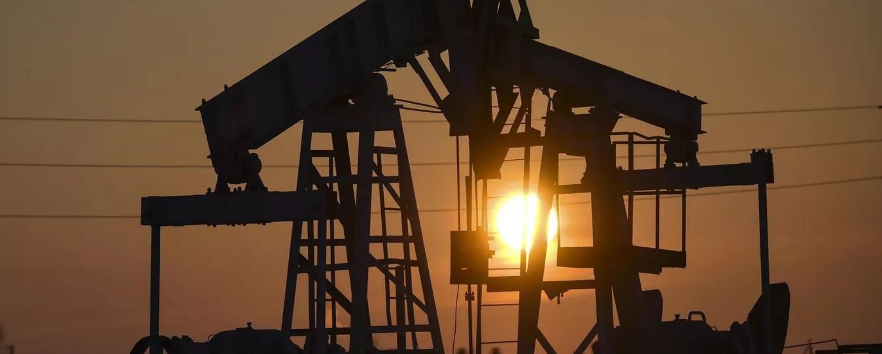 Πετρέλαιο: «Φωτιά» στις τιμές μετά την αιφνιδιαστική μείωση της παραγωγής από OPEC+