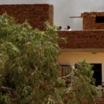 Σουδάν: Δύο Έλληνες τραυματίστηκαν από ρουκέτα – Έκκρυθμη η κατάσταση στη χώρα (Videos)