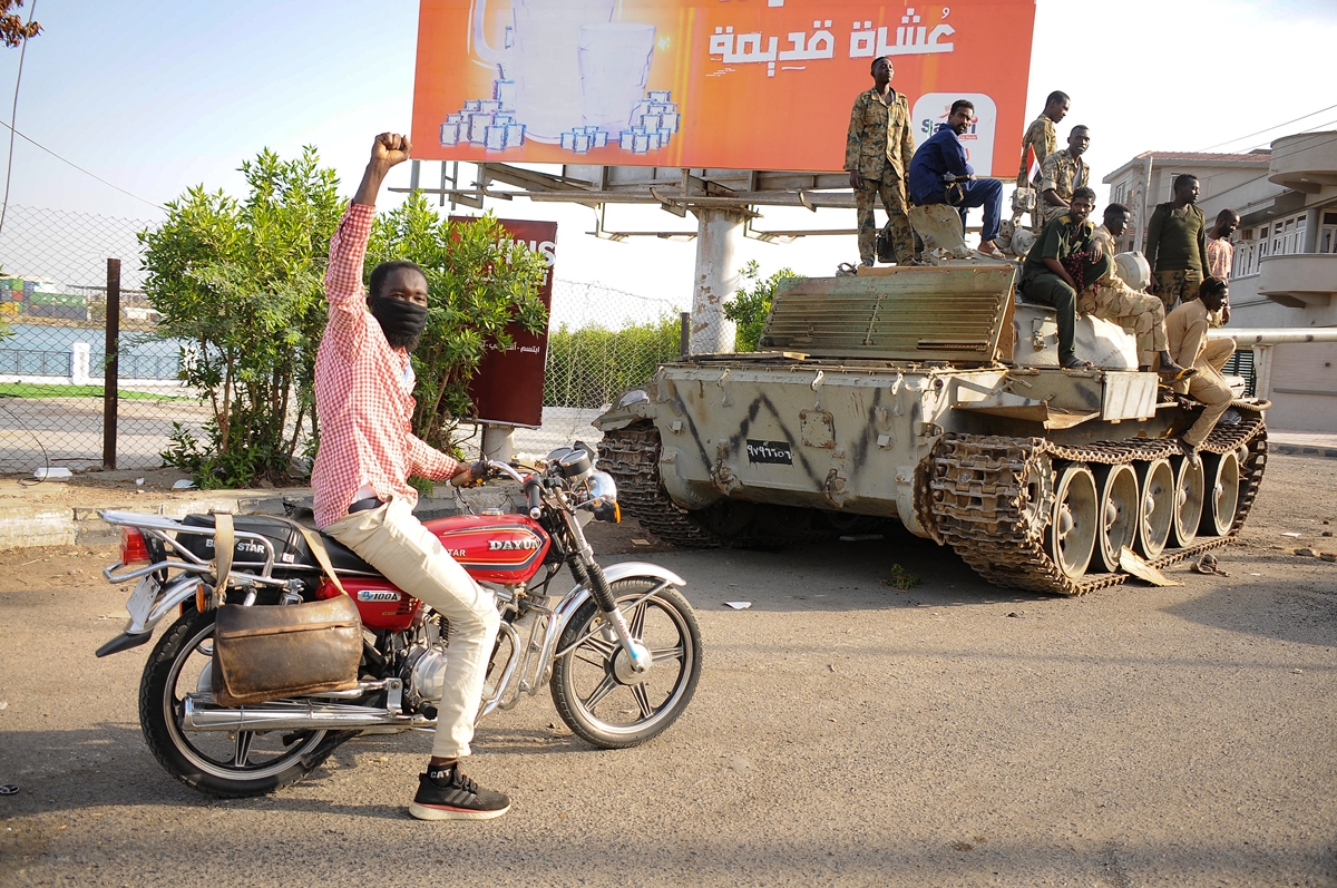 Σουδάν: Κατάπαυση πυρός 72 ωρών για ανθρωπιστικούς λόγους ανακοίνωσαν οι παραστρατιωτικές Δυνάμεις