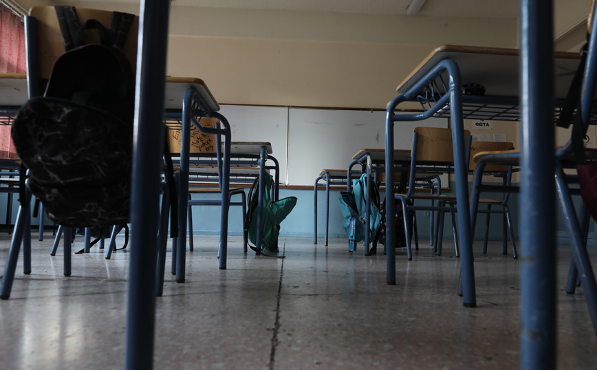 Στο Αρσάκειο «ανησυχούν περισσότερο για τη φήμη του σχολείου, παρά για την υγεία του 15χρονου»