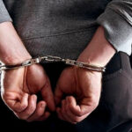 Σύλληψη 25χρονου για διακίνηση ναρκωτικών – Κατασχέθηκαν 100.000 ευρώ σε τραπεζική θυρίδα που διατηρούσε