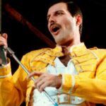 Φρέντι Μέρκιουρι: Στο σφυρί 1.500 προσωπικά αντικείμενα του σταρ των Queen (Videos/Photos)