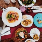 12 πιάτα που δεν θα παραγγείλουν ποτέ οι διάσημοι σεφ στα εστιατόρια