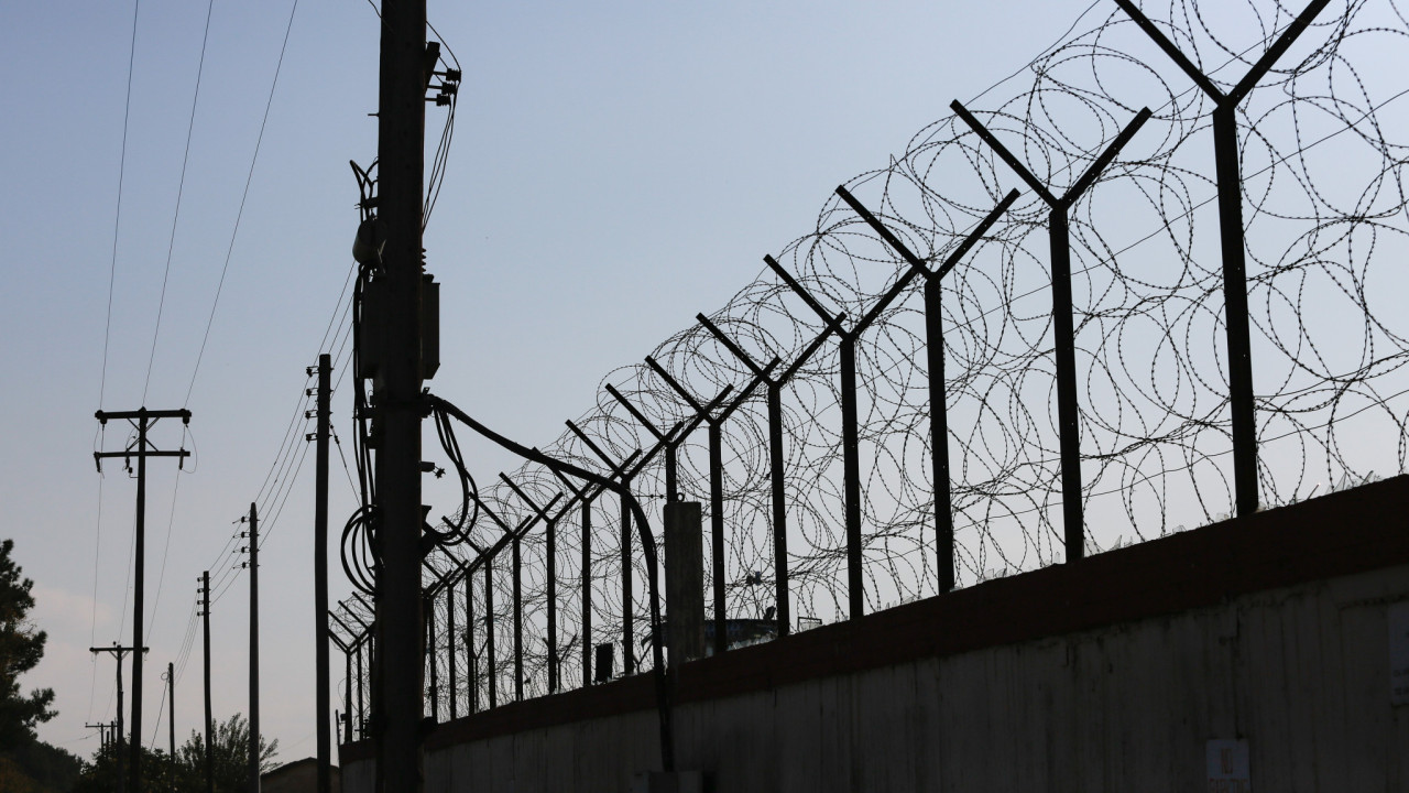 «Έφοδος» της Δίωξης Ναρκωτικών στις φυλακές Χανίων- Βρέθηκαν ναρκωτικά και μαχαίρια