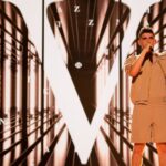 Αποκλειστικό βίντεο: Ο Victor Vernicos λίγο πριν ανέβει στη σκηνή της Eurovision για την πρόβα του