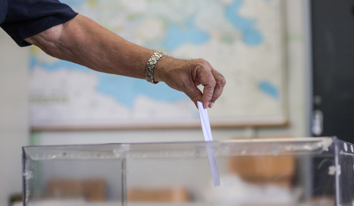 Εκλογές 2023: Ψηφίζουν οι Έλληνες από κάθε γωνιά του πλανήτη (Videos)