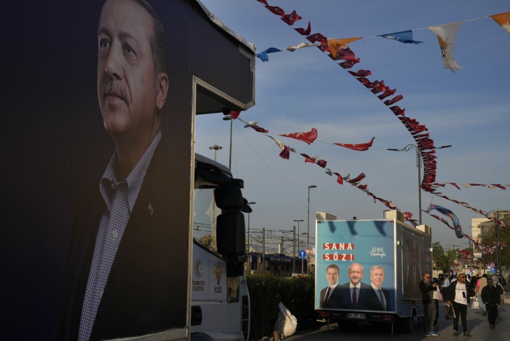 Εκλογές στην Τουρκία: Τέλος εποχής ή νέος θρίαμβος για Ερντογάν;