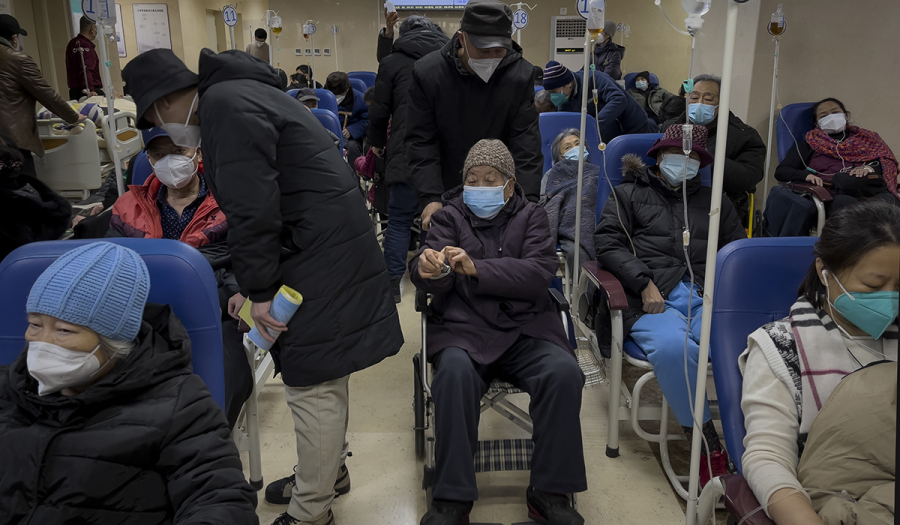 Η Κίνα παραδέχεται αύξηση νεκρών: «Το 70% των πολιτών της Σαγκάης είχε κορονοϊό»