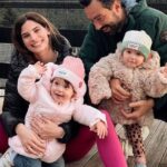 Η Χριστίνα Μπόμπα και οι δίδυμες κόρες της έκαναν έκπληξη στον Σάκη Τανιμανίδη για τα γενέθλιά του