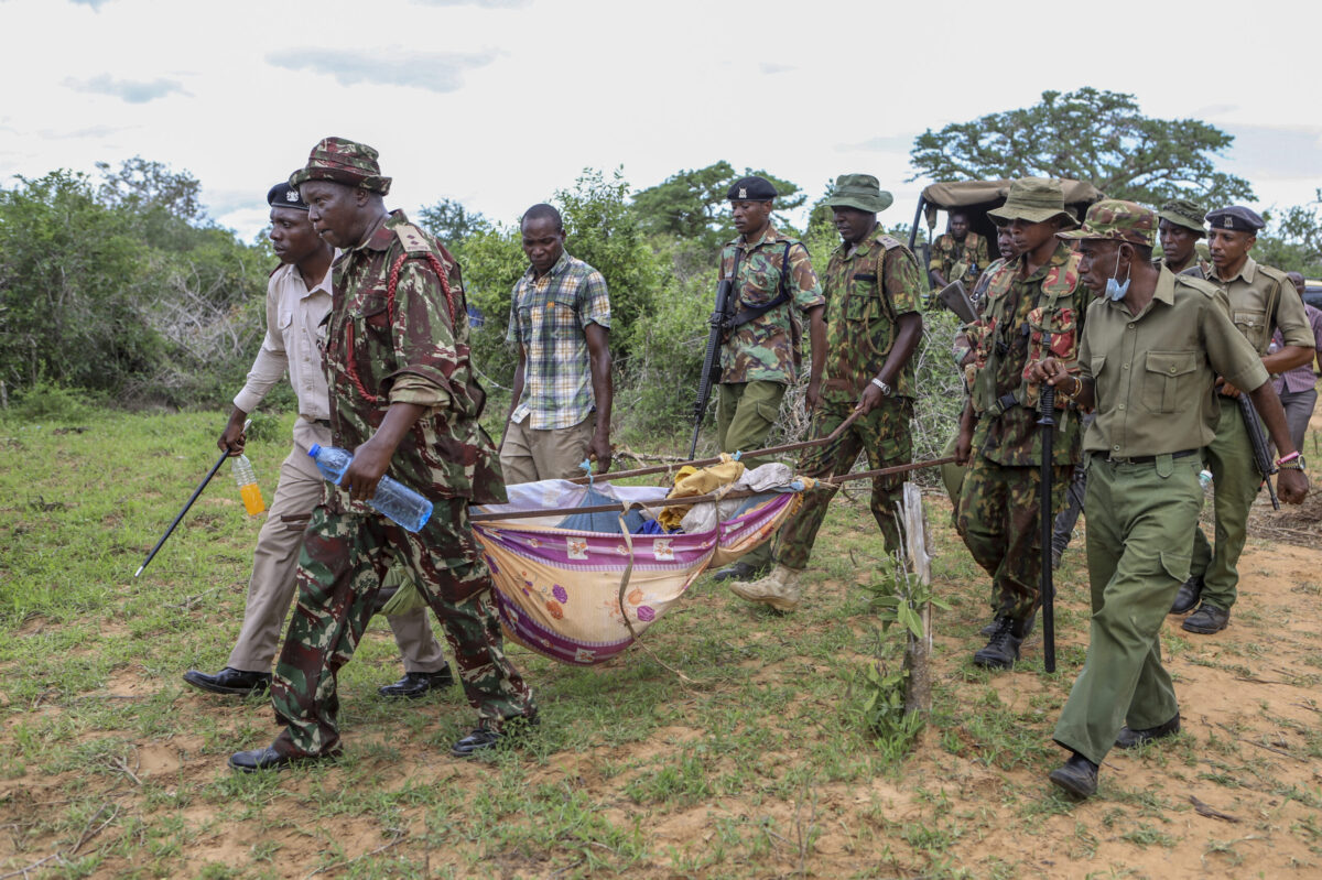 Κένυα: Βρέθηκαν άλλα 15 πτώματα από την «σφαγή της Σακαχόλα» – Τα 226 έφτασαν τα θύματα της αίρεσης που νήστεψαν μέχρι θανάτου
